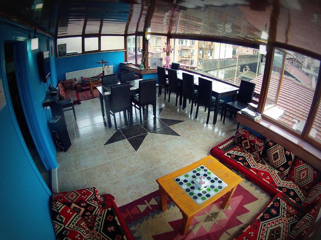Galata West Hostel Estambul Exterior foto